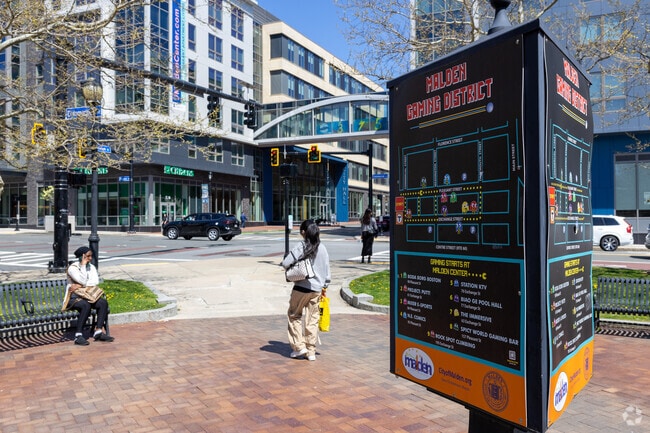 Edgeworth is known as the Gaming District with lots of arcades and activities to chose from.