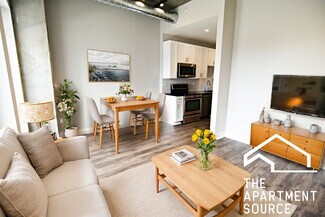 3833 N Broadway St Unit 309, Chicago, IL 60613