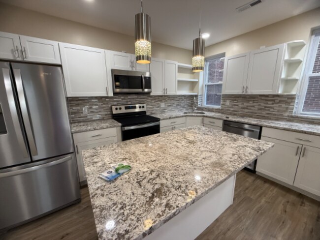 605 N 64th St unit B, Philadelphia, PA 19151 - photo 5