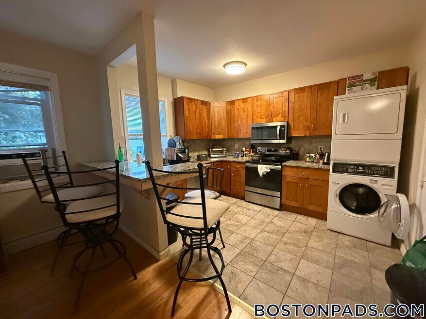 6 Bickford Ave unit 3, Roxbury Crossing, MA 02120 - photo 1