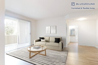 1571 Flynn Rd Unit FL3-ID10484A, Camarillo, CA 93012