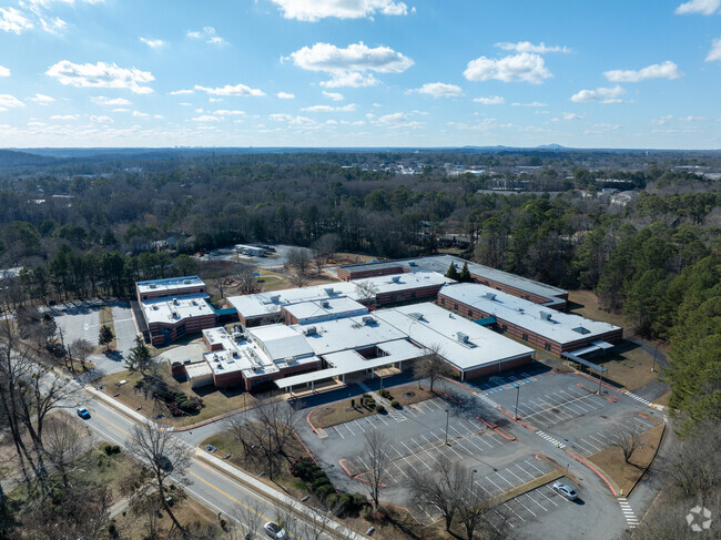 Mimosa Elementary School has a Student Teacher Ratio
of 11:1.
