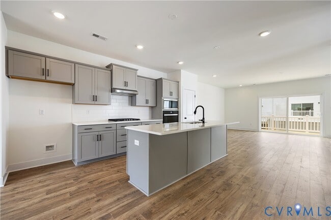 15367 Sunray Way, Midlothian, VA 23112 - photo 2