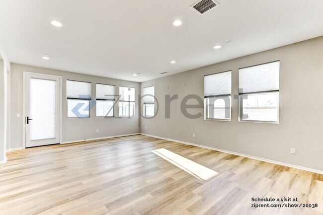 635 Merit Dr, San Marcos, CA 92078 - photo 7