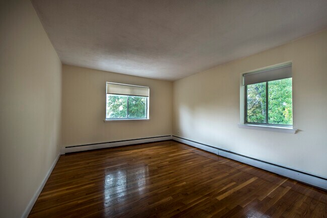 18 Ashford St unit 8B, Allston, MA 02134 - photo 6