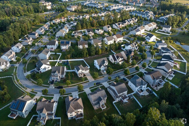 With plenty of homes to choose from White Plains still has all the green space you could want.