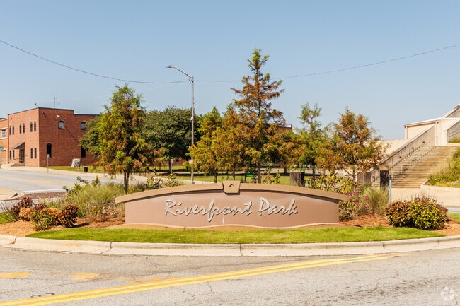 The Riverfront Park offers outdoor fun for people and pets in the Albany Historic District.