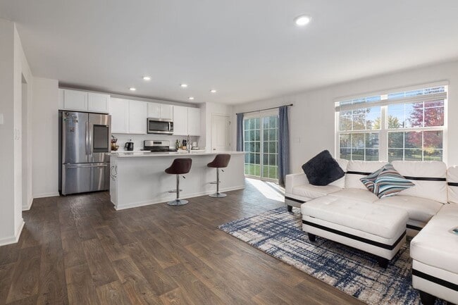 2115 Canyon Creek Ct, Aurora, IL 60503 - photo 6