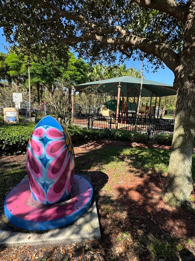 933 Cypress Grove Dr unit 204, Pompano Beach, FL 33069 - photo 7