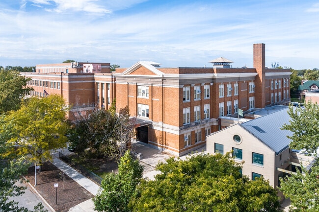 George Armstrong Elementary School is part of the Chicago Public School system.