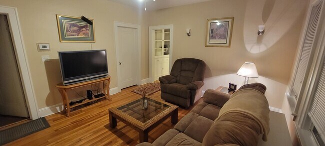 13 N Jay St unit 2, Schenectady, NY 12305 - photo 5
