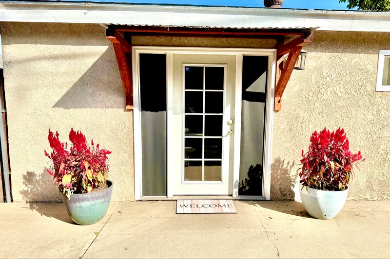 564 13th St unit Rear Unit, Imperial Beach, CA 91932 - photo 1