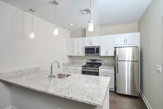 3401 Montgomery Dr, Mays Landing, NJ 08330