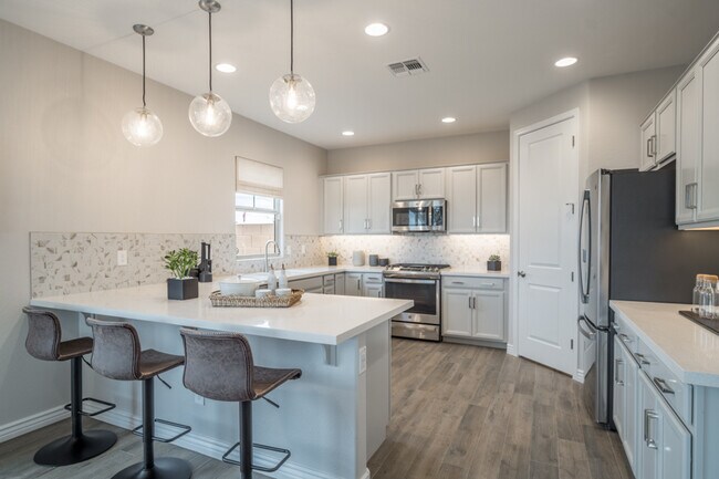 3747 S Tulip, Mesa, AZ 85212 - photo 6