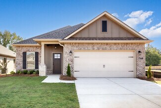 17648 Cabernet St, Athens, AL 35613