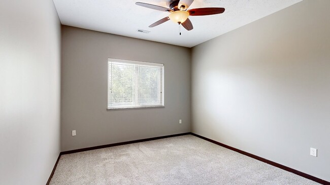 Villas of Omaha at Butler Ridge, Omaha, NE 68116 - photo 5