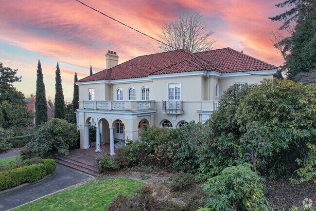 Colonial Revival in Goose Hollow represents some of the luxury properties throughout the area.