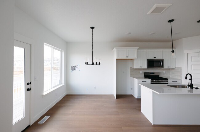 838 N Pugh Ln unit Lot 928, Saratoga Springs, UT 84045 - photo 5