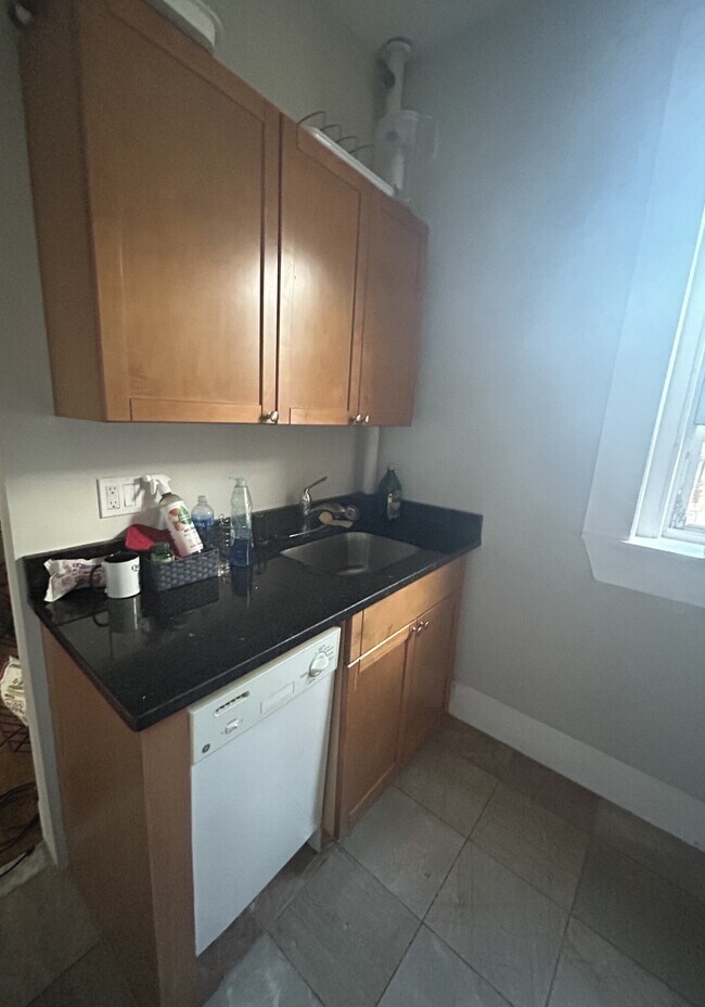 54 Gainsborough St unit 2, Boston, MA 02115 - photo 7