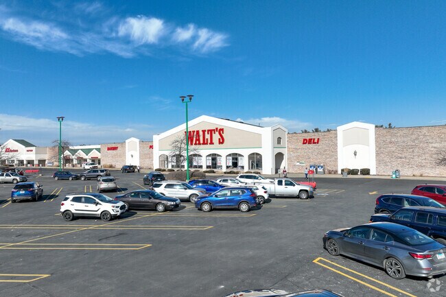 Walts grocery store is a locally owned grocery chain that Monee residents enjoy shopping at.