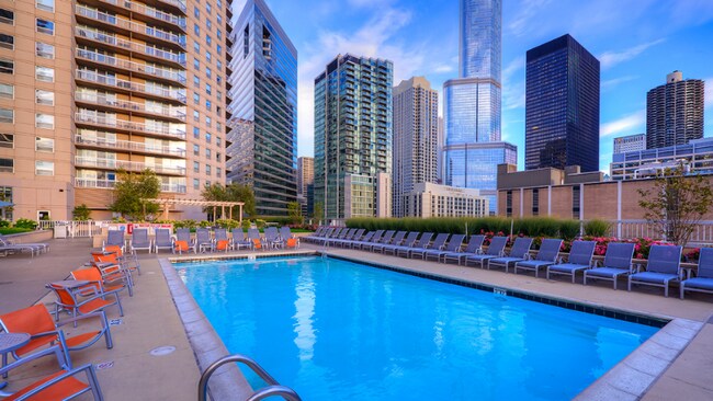 571 N State St, Chicago, IL 60654 - photo 5