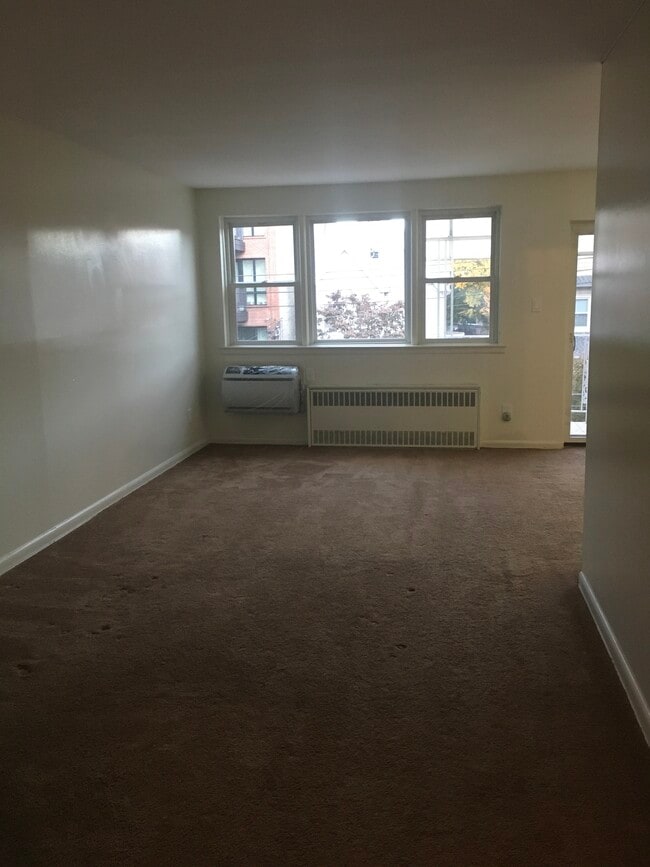 1650 New York Ave unit 3rd Floor, Brooklyn, NY 11210 - photo 7