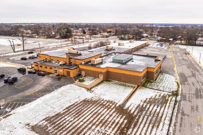 Taft School is located in Dolton.