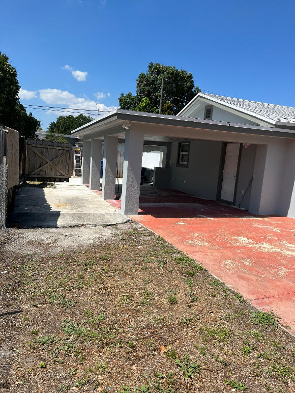 2379 NW 102nd St, Miami, FL 33147