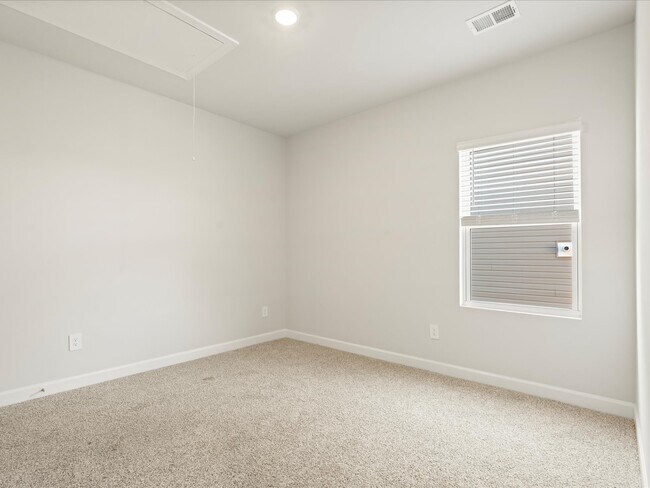 572 Ward Wilson Trail, Duncan, SC 29334 - photo 5