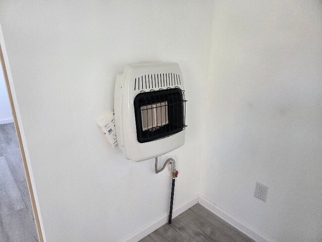 304 Townsend Dr, Summersville, WV 26651 - photo 6