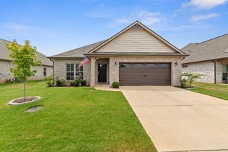 14717 Greenleaf Dr, Athens, AL 35613