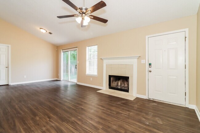 1486 Fall Creek Trace N, Douglasville, GA 30134 - photo 5