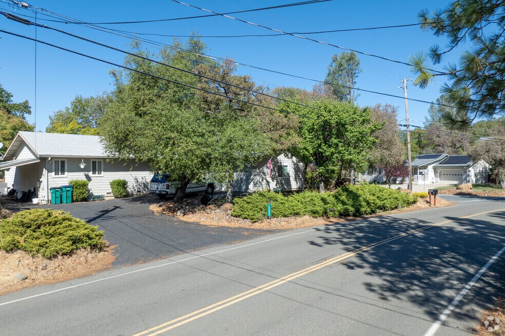 Alta Sierra_1010581_092525_BJ_Final