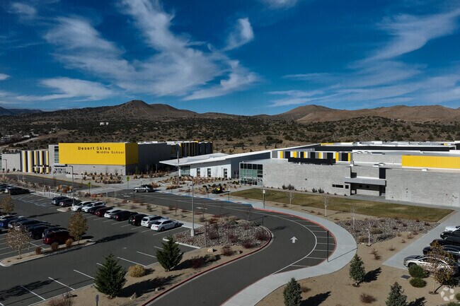 DesertSkiesMiddleSchool6