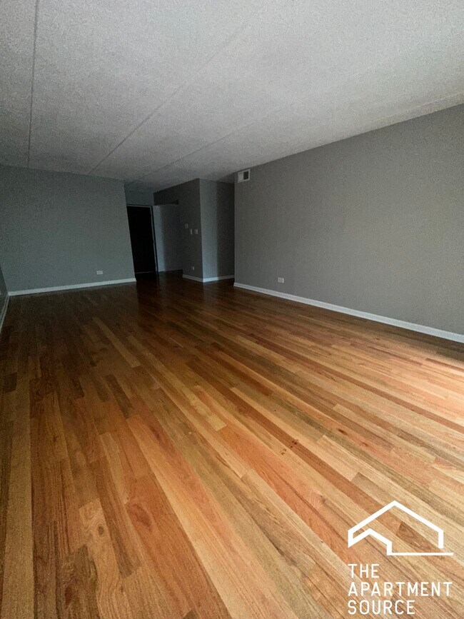 525 N Quentin Rd unit 116, Palatine, IL 60067 - photo 6