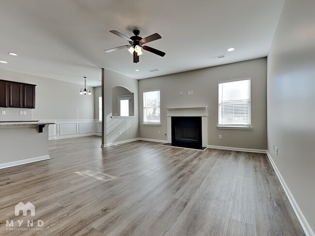 409 Atlas Ct, Locust Grove, GA 30248 - photo 4