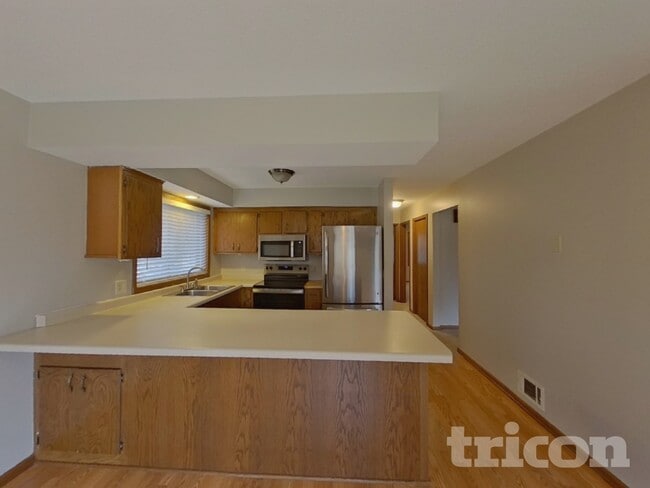 4905 Independence St, Maple Plain, MN 55359 - photo 6