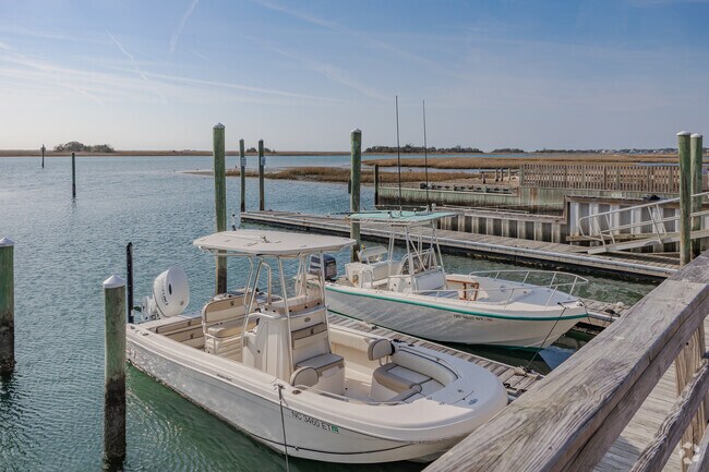 Hampstead Marina is a private marina with memberships to take your boat out fishing on the waterways.