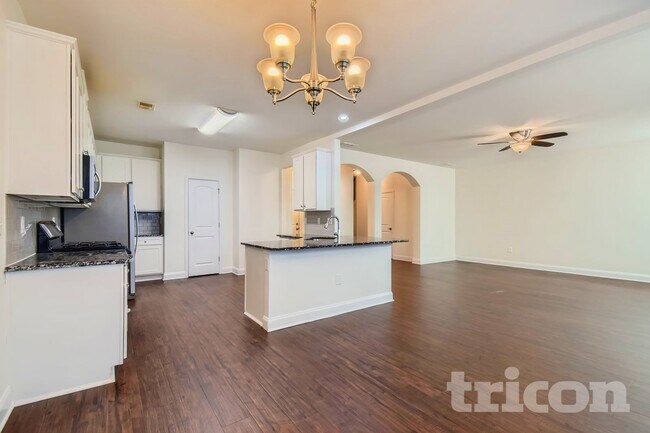 533 Sprayberry Dr, Stockbridge, GA 30281 - photo 6