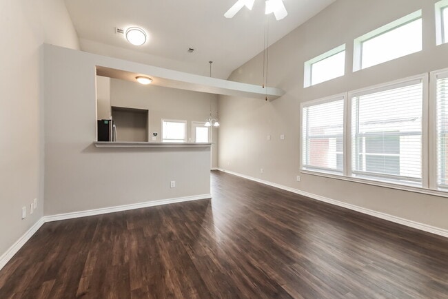 8912 Wild Rose Ln, Crossroads, TX 76227 - photo 5