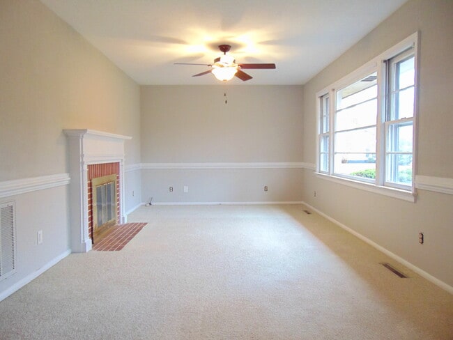 1837 Nc Highway 111 S, Goldsboro, NC 27534 - photo 6