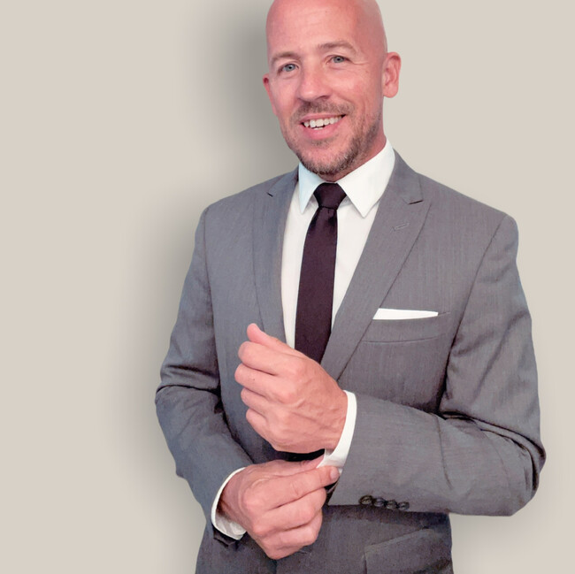 Agent Photo
