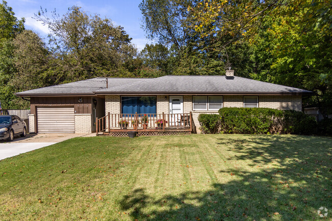 Lakeshore includes a variety of home styles including Ranch.
