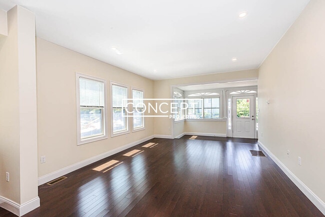 118 Jerome St, Medford, MA 02155 - photo 5