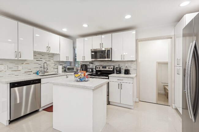 3936 Tracewood Ln, Boynton Beach, FL 33436 - photo 5