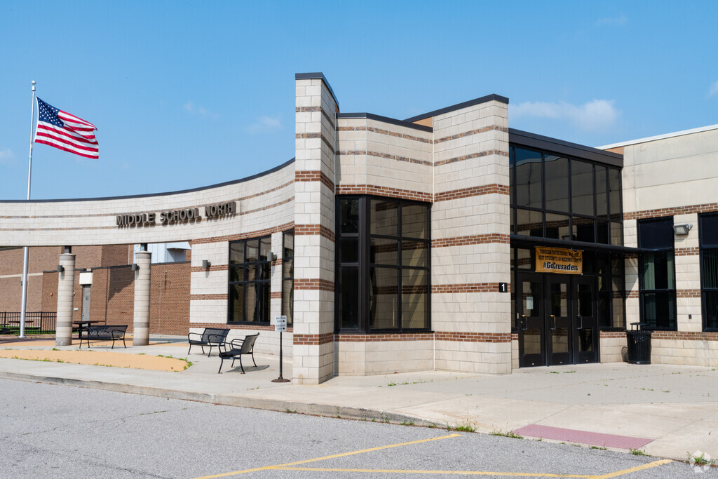 L'anse Creuse Middle School - North main entrance in Macomb.