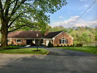31 Eastgate Dr, Camp Hill, PA 17011