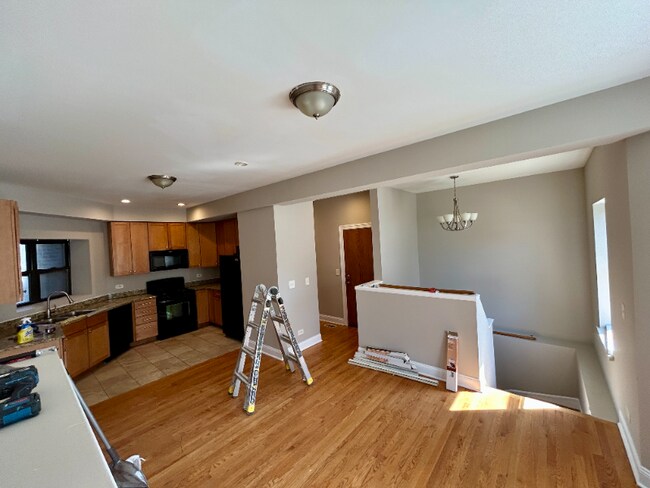 6557 S Minerva Ave unit 1A, Chicago, IL 60637 - photo 5