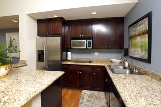 7375 Rollingdell Dr, Cupertino, CA 95014