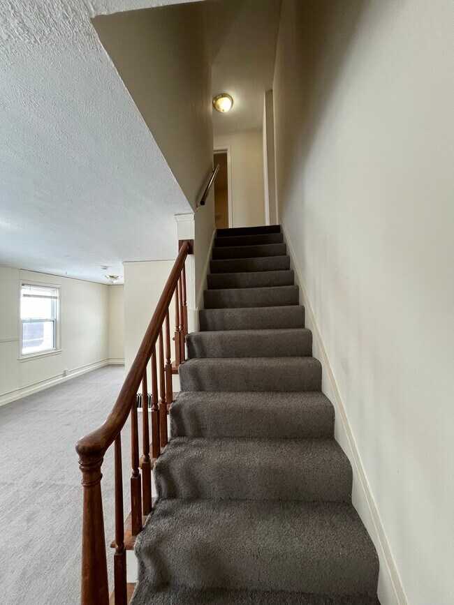 725 S 30th St, Lafayette, IN 47904 - photo 7